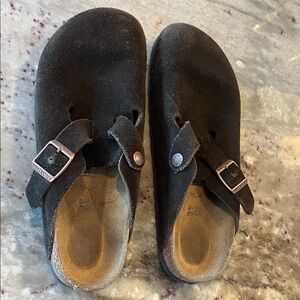 Birkenstock Boston Soft Footbed Clog - Women's. 
Size 39